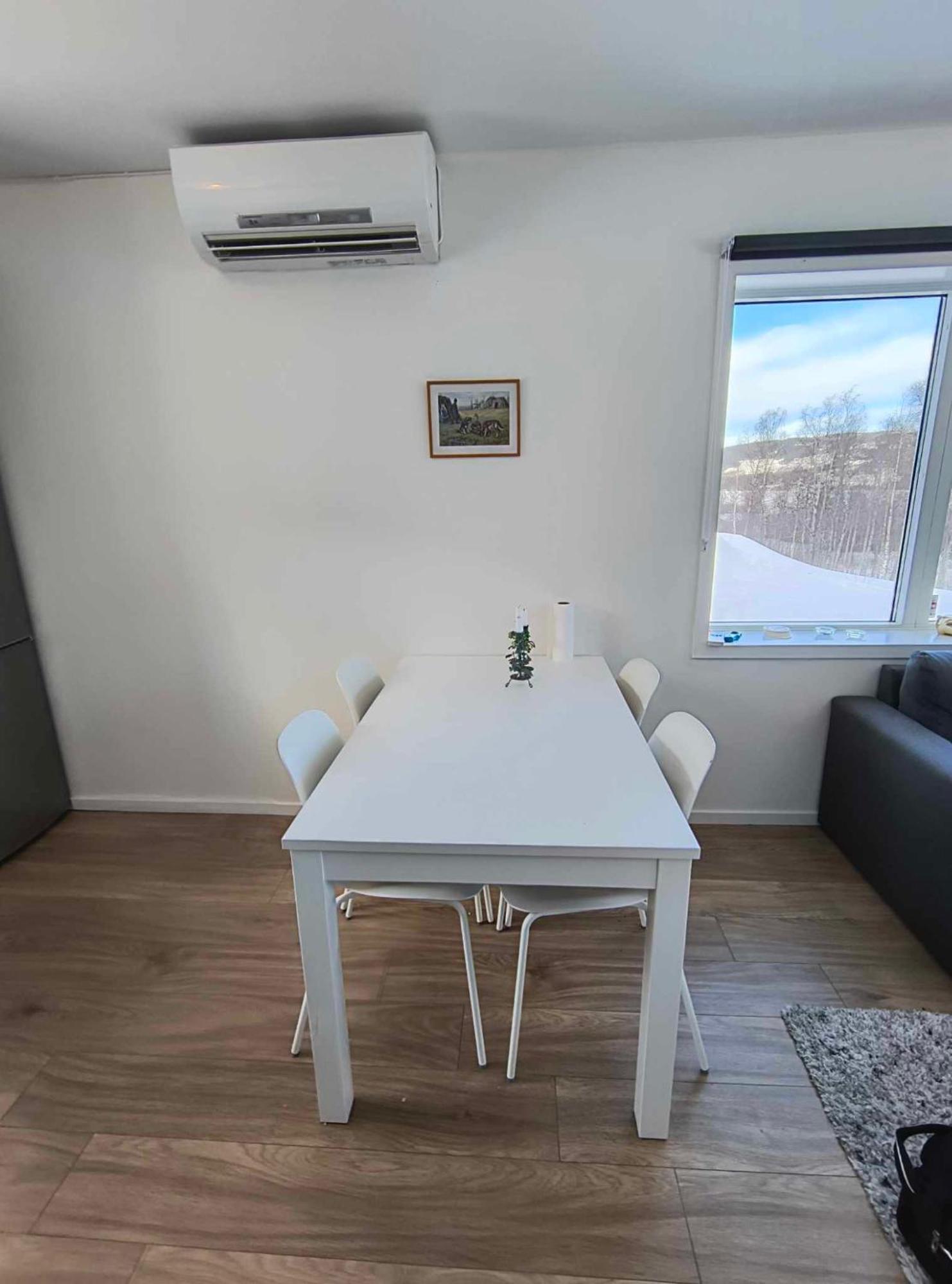 Areskutan Husa Laegenhet 1 Jarpen Exterior foto